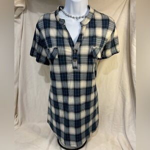 Plaid Short Sleeve Tunic Top